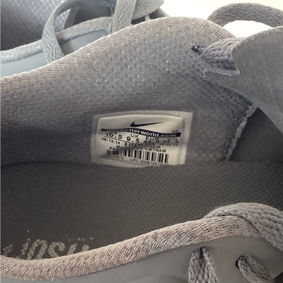 NIKE FS LITE TRAINER GREY ATHLETIC SHOE EUC SZ 10.5 - Picture 9 of 9